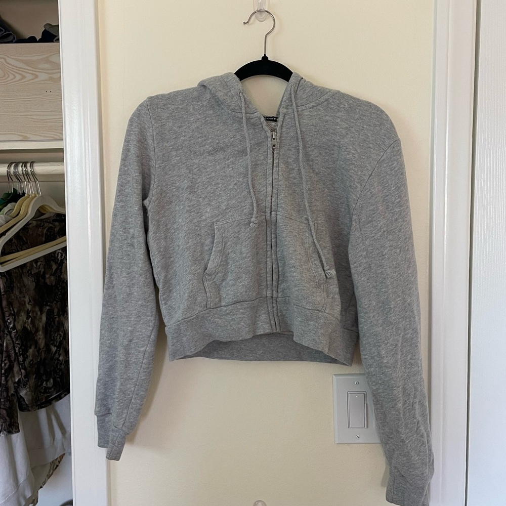Brandy Melville grey sweatshirt